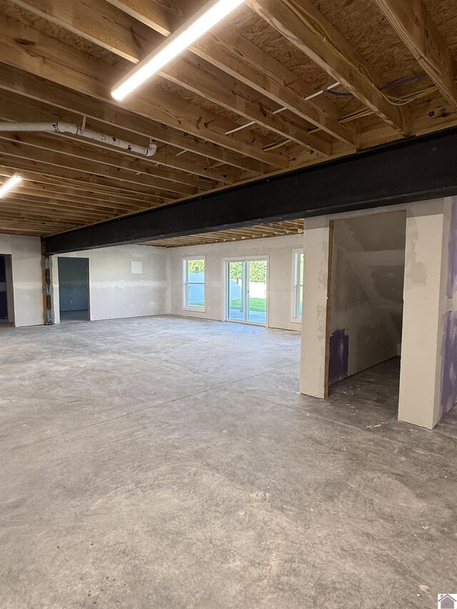 631 Imogene Dr, Gilbertsville, KY 42044 - view of below grade area