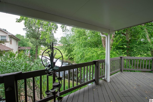 1055 Lakeview Dr, Paducah, KY 42003 - view of deck