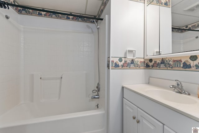 1158 State Route 295, Marion, KY 42064 - full bath featuring shower / washtub combination and vanity