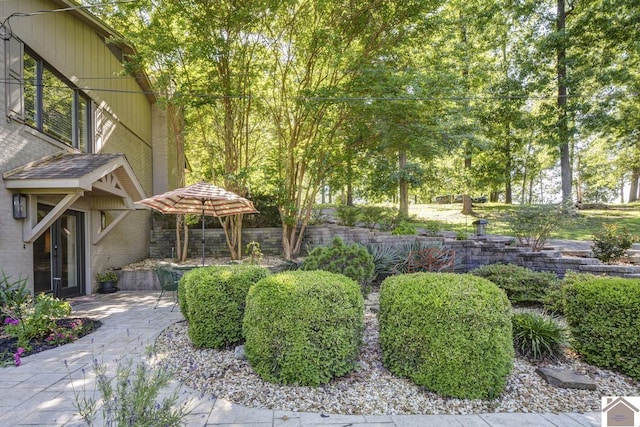 114 Shadyside Ln, Gilbertsville, KY 42044 - view of yard with a patio area