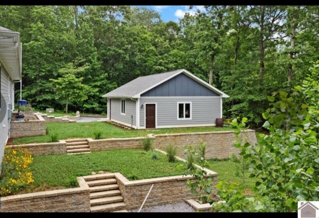 34 Navajo Ct, Cadiz, KY 42211 - exterior space with an outbuilding