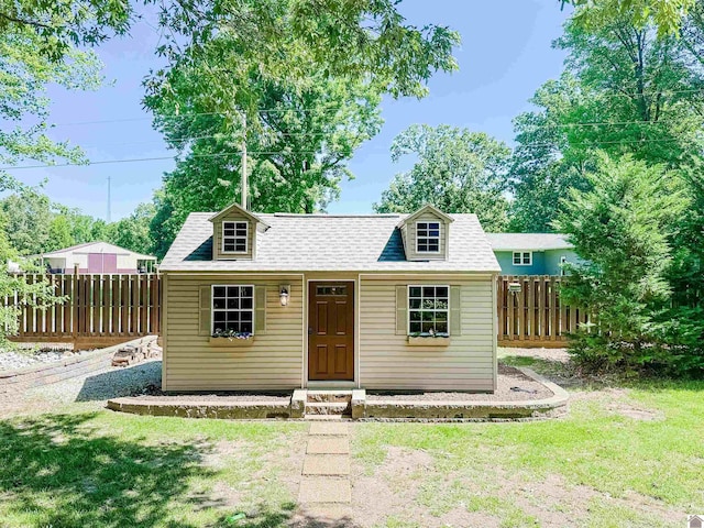 145 Stonecreek Pl, Paducah, KY 42003 - view of front facade featuring an outbuilding and a shingled roof