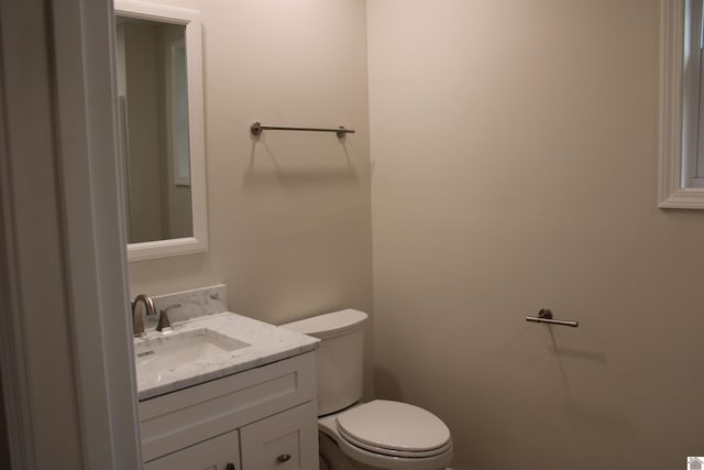 1400 Walnut St, Benton, KY 42025 - half bath with vanity and toilet