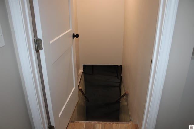 1400 Walnut St, Benton, KY 42025 - view of stairway