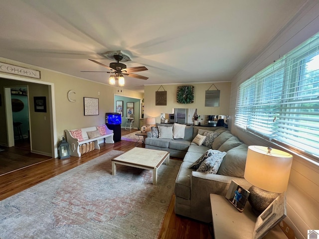 802 S 17th St, Murray, KY 42071 - living room with wood finished floors and ceiling fan