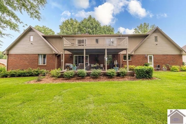 203 Golf Club Ln, Mayfield, KY 42066 - back of property with brick siding, a yard, and a patio area