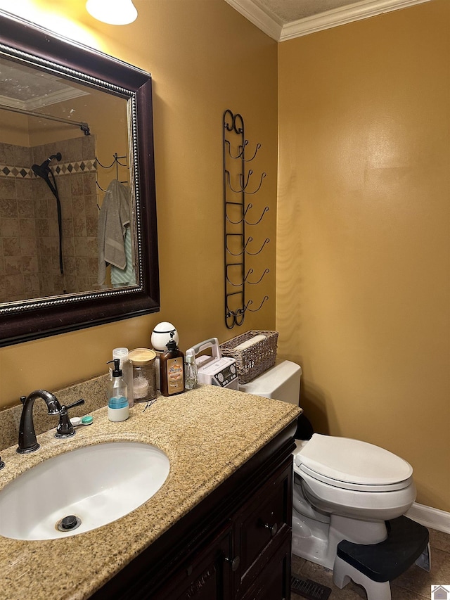 260 Riverside Dr, Paducah, KY 42003 - full bathroom with ornamental molding, toilet, vanity, and tiled shower