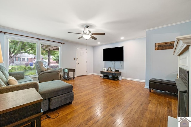 1310 Hilltop Dr, Mayfield, KY 42066 - living room featuring ceiling fan, hardwood / wood-style floors, baseboards, crown molding, and recessed lighting