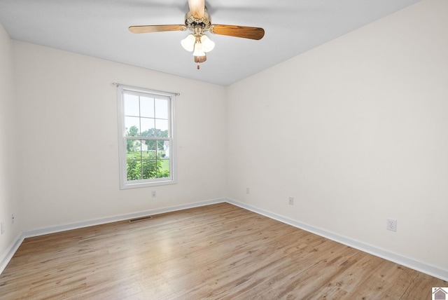 332 Meadowbrook, Cadiz, KY 42211 - empty room with wood finished floors, baseboards, and a ceiling fan
