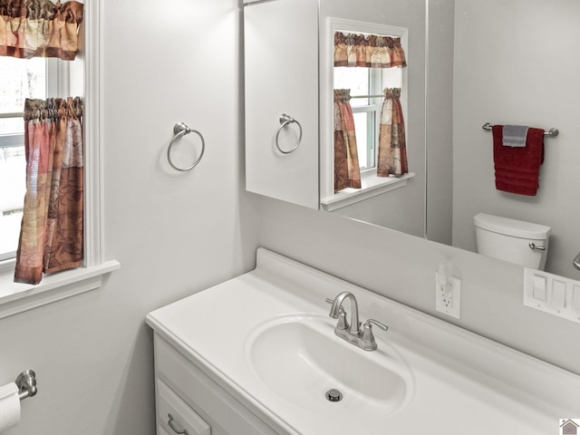 2488 Cypress Trl, New Concord, KY 42076 - half bath featuring vanity and toilet