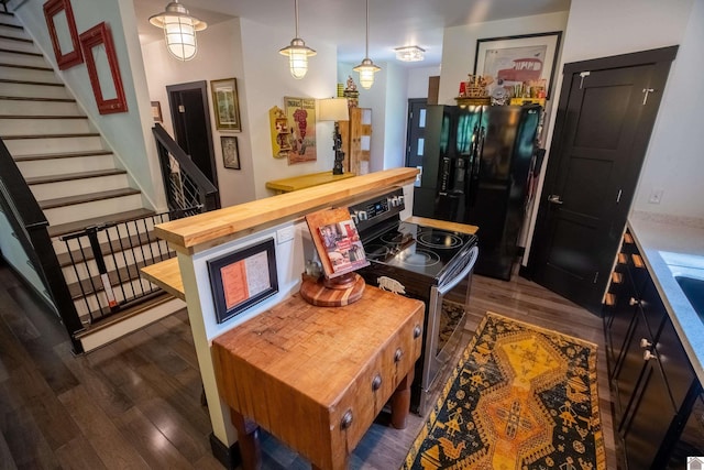 3431 Irvin Cobb Rd, Murray, KY 42071 - living room with dark wood-type flooring and stairway
