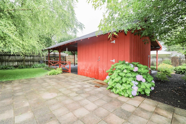 2567 Clay St, Paducah, KY 42001 - view of outdoor structure featuring a fenced backyard
