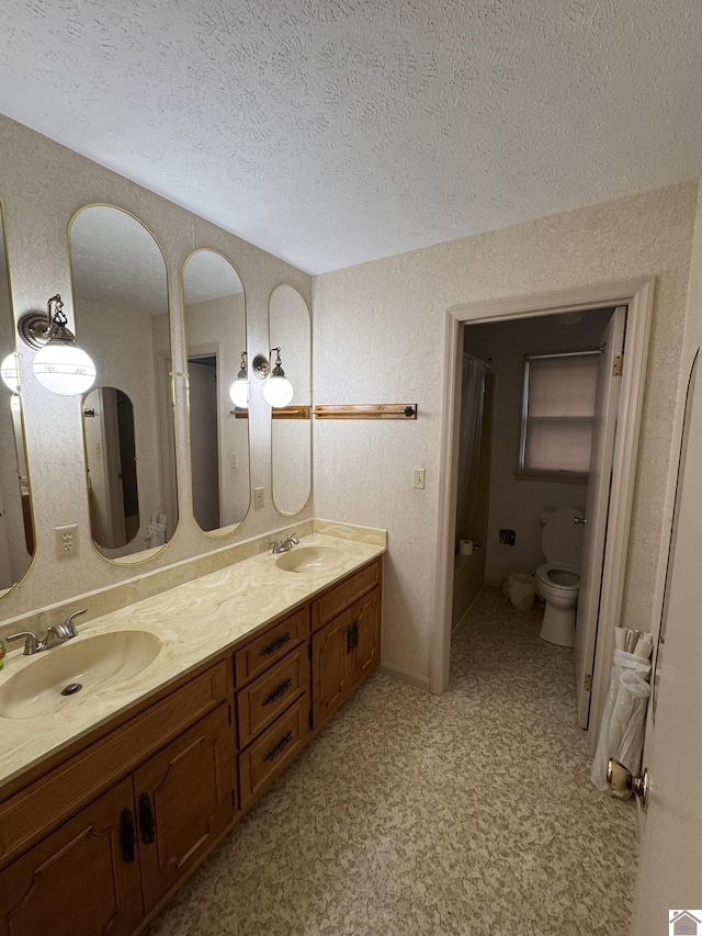20715 Dawson Springs Rd, Dawson Springs, KY 42408 - bathroom featuring double vanity and a textured ceiling