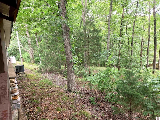 1040 Shine Ln, Cadiz, KY 42211 - view of yard with a forest view
