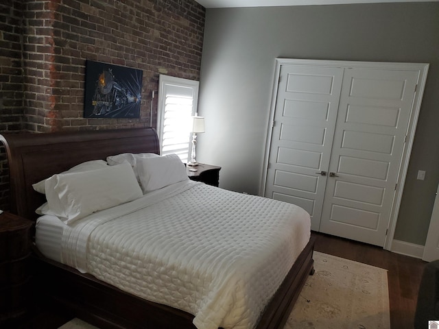 117 N 2nd, Paducah, KY 42001 - bedroom with wood finished floors and a closet