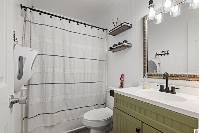 1333 Fairway Cir, Mayfield, KY 42066 - bathroom with vanity, shower / bath combo, and crown molding
