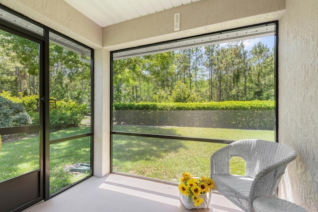 view of sunroom / solarium