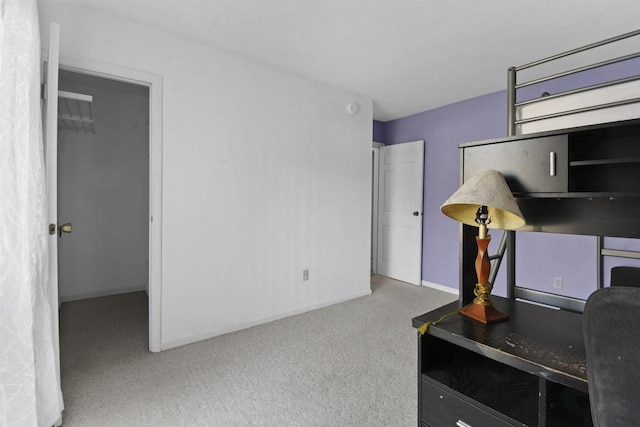 office area featuring carpet floors and baseboards