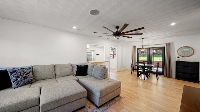 1403 S 15th St, Palatka, FL 32177 - living area featuring light wood-style flooring, a ceiling fan, and recessed lighting