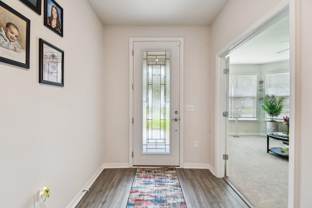182 Myrtle Oak Ct, Saint Augustine, FL 32092 - foyer entrance featuring wood finished floors and baseboards