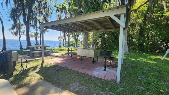 Listing photo 3 for 329 Palm Way, Georgetown FL 32139