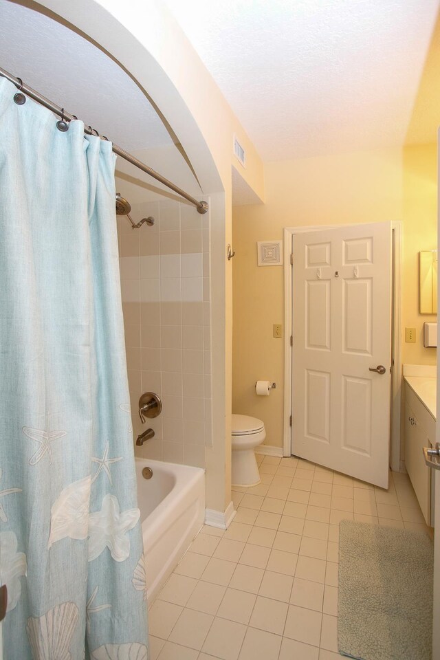 35103 Harbour Vista Cir, Saint Augustine, FL 32080 - full bathroom featuring toilet, baseboards, visible vents, and tile patterned flooring