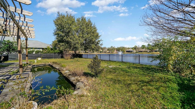 view of yard featuring a water view