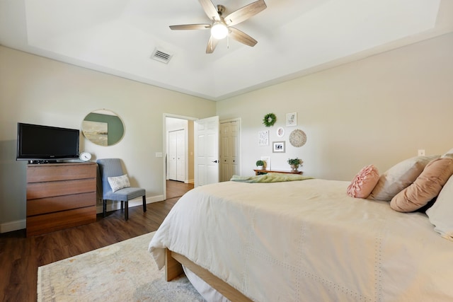 133 Federal Point Rd, East Palatka, FL 32131 - bedroom featuring a ceiling fan, a closet, baseboards, visible vents, and wood finished floors