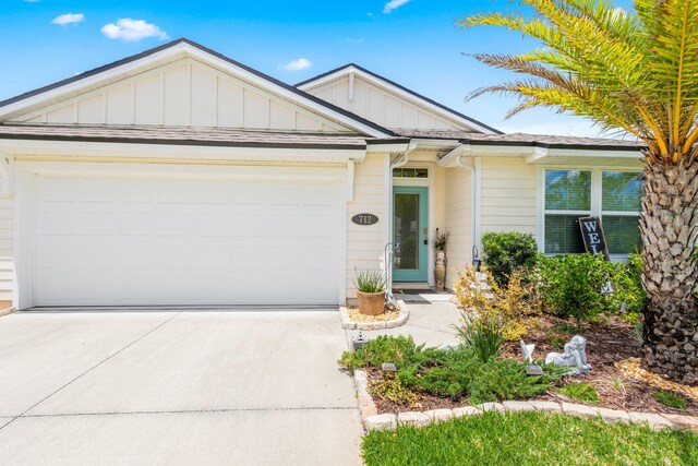 view of front of home featuring a garage