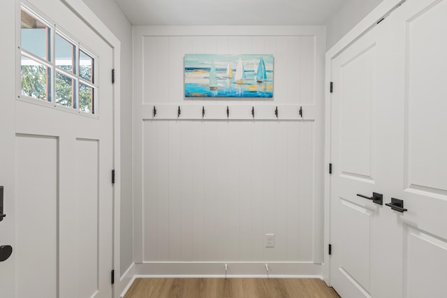 112 2nd St, Saint Augustine, FL 32080 - mudroom with light wood finished floors