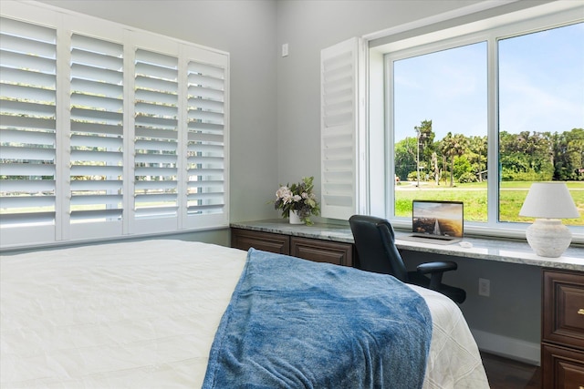 3943 NW 219th St, Rdd, Micanopy, FL 32667 - bedroom with multiple windows