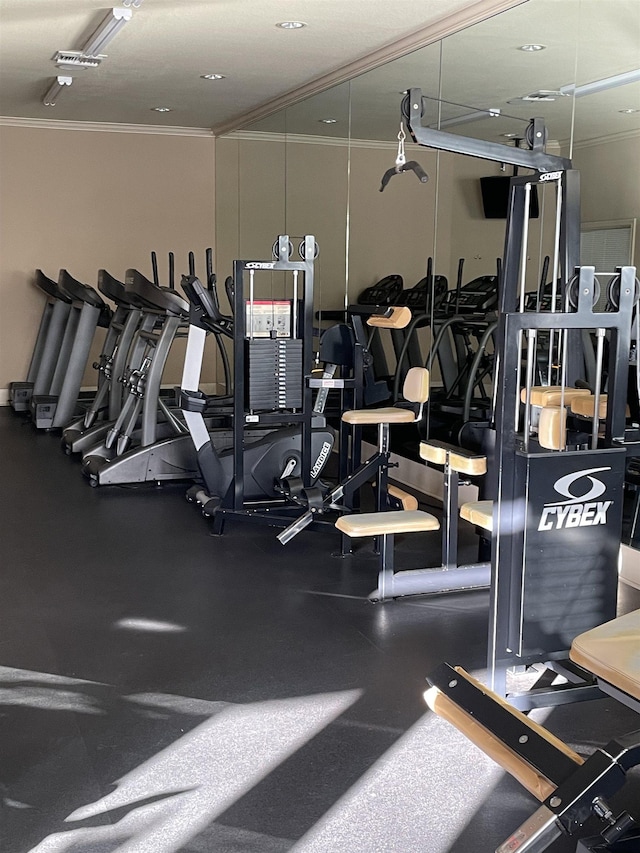 225 Old Village Center Cir Unit 4307, Saint Augustine, FL 32086 - gym featuring ornamental molding