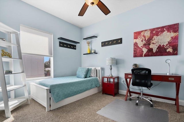 bedroom featuring carpet floors and ceiling fan