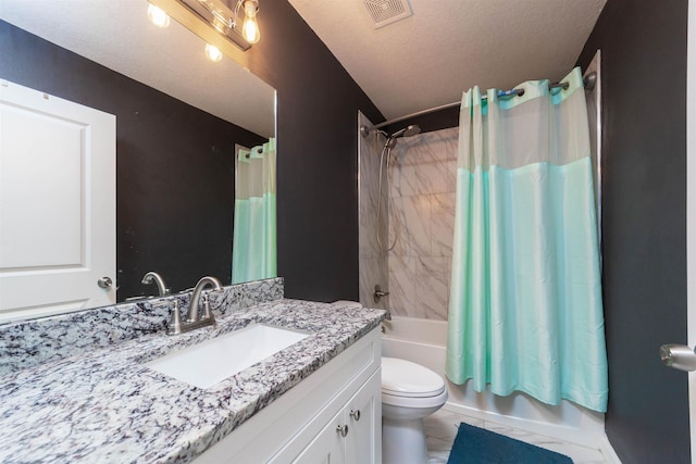 4420 Cedar Ford Blvd, Hastings, FL 32145 - bathroom with vanity, shower / bath combo, and a textured ceiling
