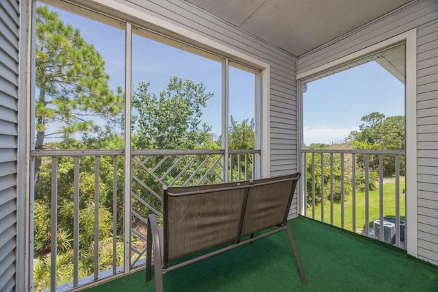 view of unfurnished sunroom