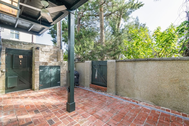 view of patio with ceiling fan