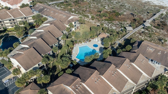 bird's eye view with a residential view