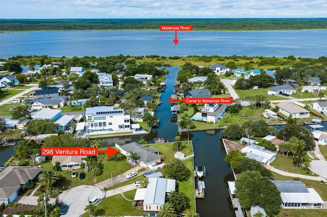 bird's eye view featuring a water view