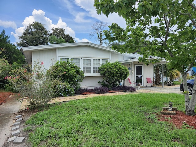 view of single story home