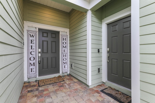 view of property entrance