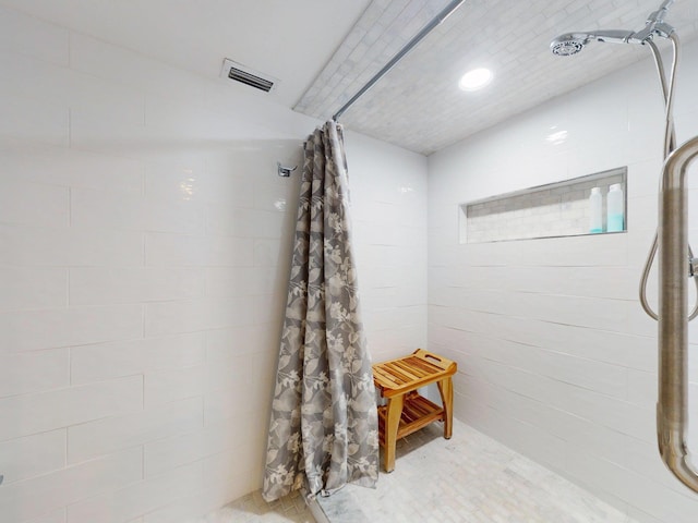 301 Premier Vista Way, Saint Augustine, FL 32080 - full bathroom featuring tiled shower and visible vents