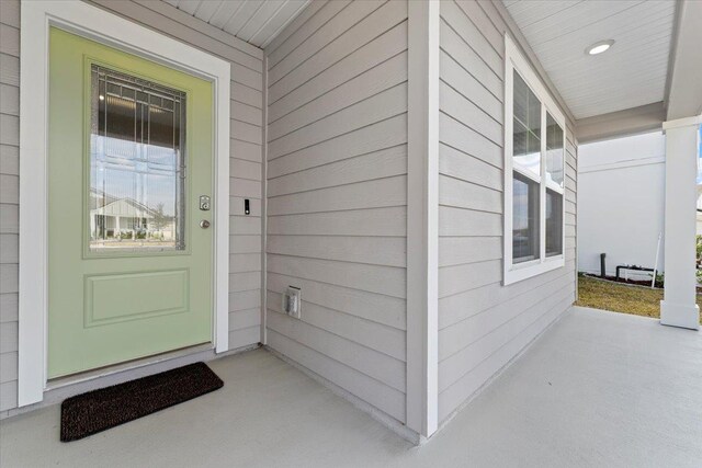 view of property entrance