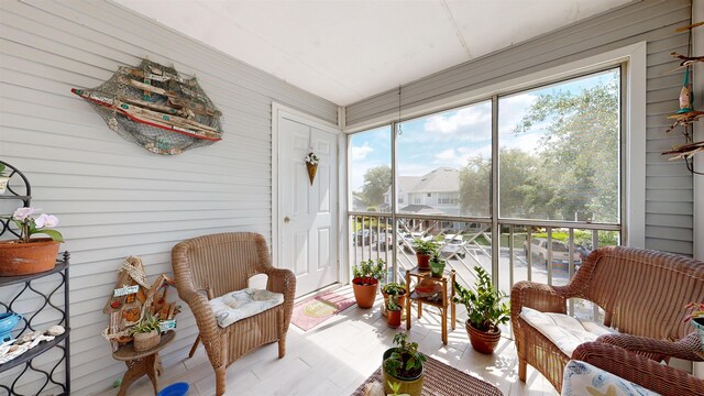 view of sunroom / solarium