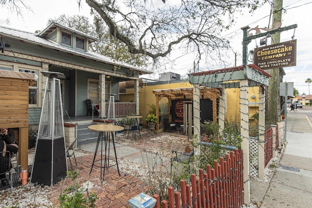 60 Saragossa St, Saint Augustine, FL 32084 - exterior space featuring a porch and a patio area