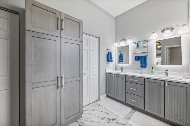 bathroom with vanity