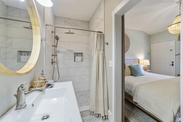 2 Mulvey St, Saint Augustine, FL 32084 - ensuite bathroom with a sink and tiled shower