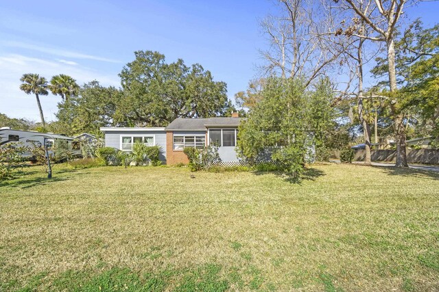 240 Ravenswood Dr, Saint Augustine, FL 32084 - full bath with tiled shower