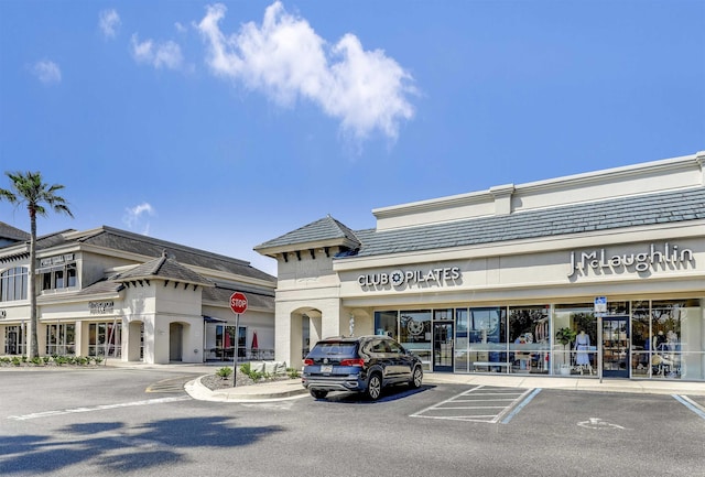 1 Sandpiper Cv, Ponte Vedra Beach, FL 32082 - view of commercial property with uncovered parking