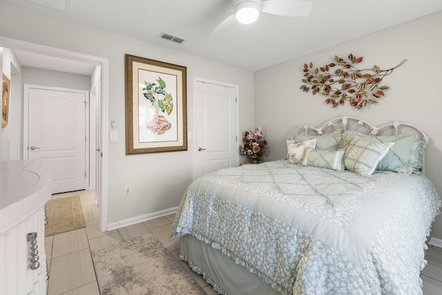 bedroom with ceiling fan