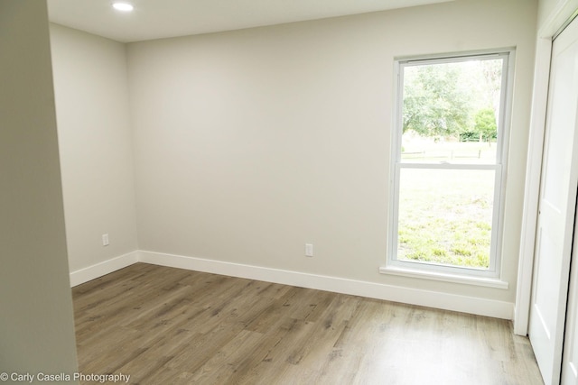 552 Fox Hollow Ln, Saint Augustine, FL 32086 - spare room featuring light wood-style flooring, healthy amount of natural light, and recessed lighting